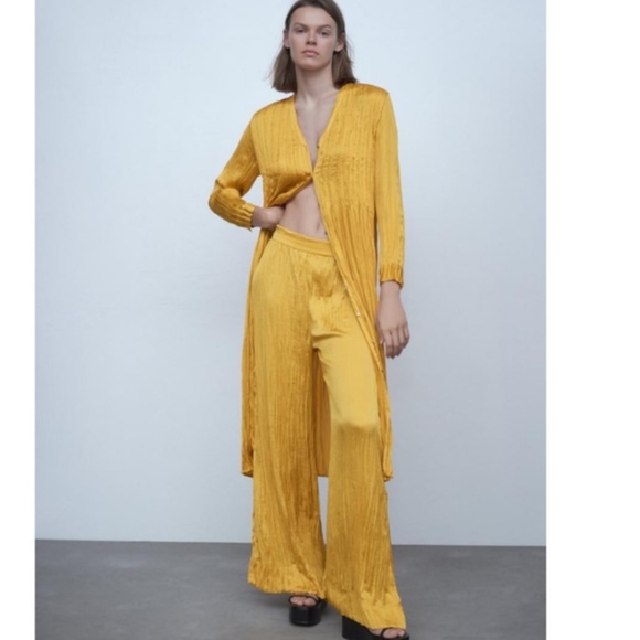 Zara Mustard Wrinkle Look Dress NWT - Picture 13 of 16